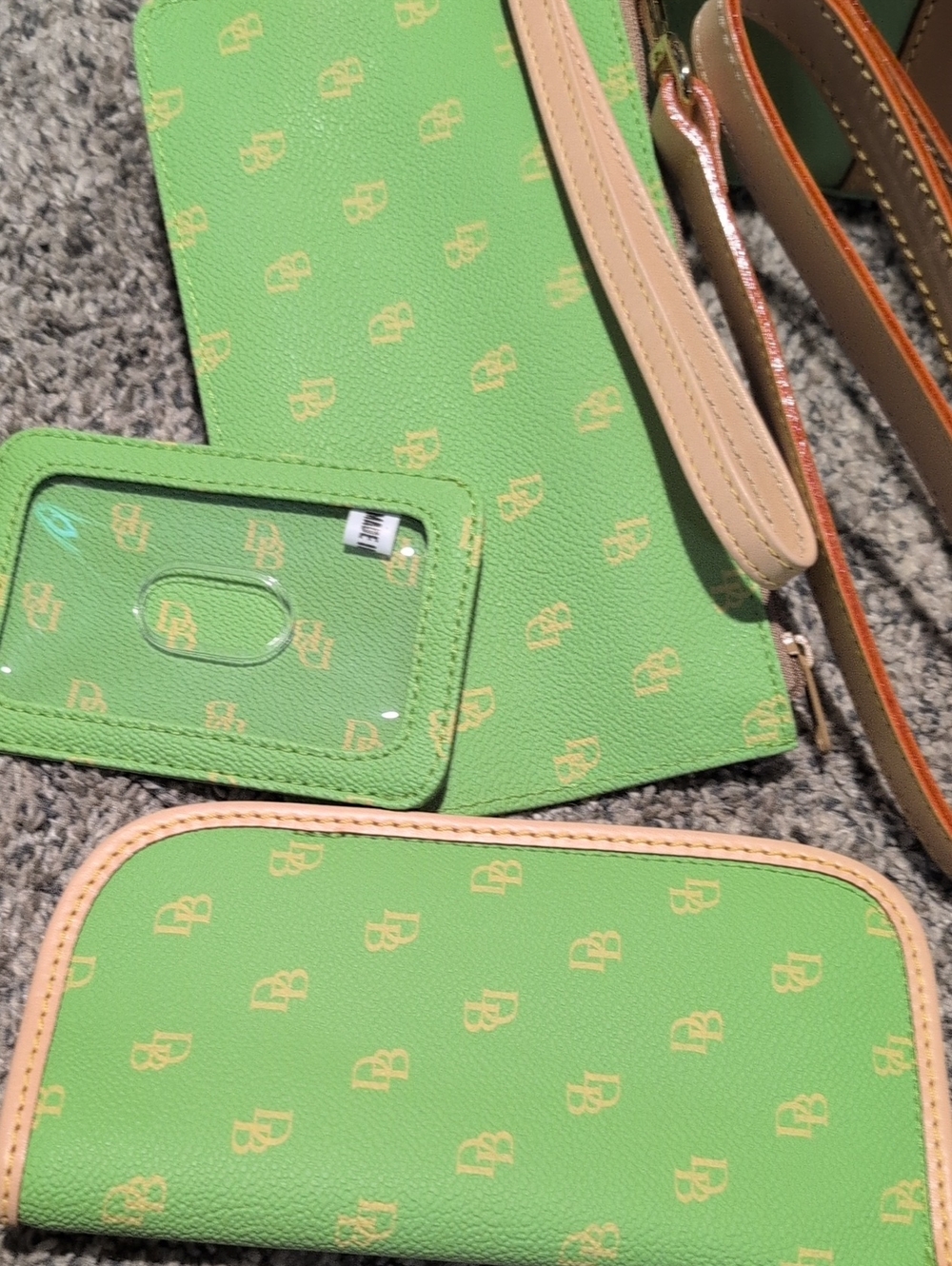 Dooney And Bourke Green Monogram Satchel Handbag with Tan Trim - Picture 4 of 10